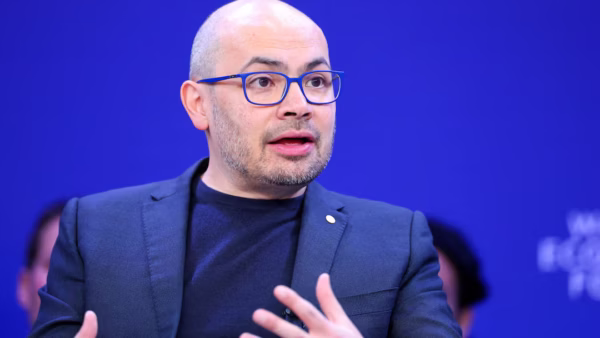 Google Overhauls AI Leadership Team to Speed Up Gemini Development