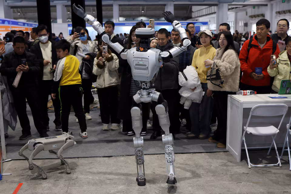 The US FCC limits imports of Chinese robots and power inverters to protect national security and boost American manufacturing.
