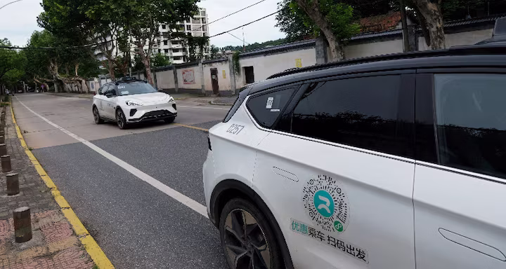 China Targets Mass Rollout of Self-Driving Cars by 2030