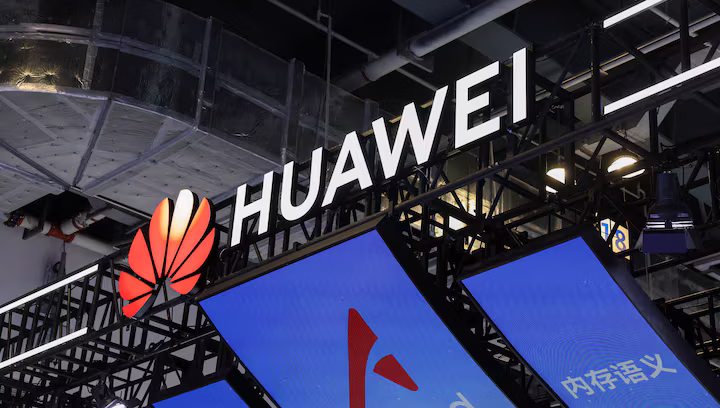Huawei Faces US Trial Over Iran Business Dealings